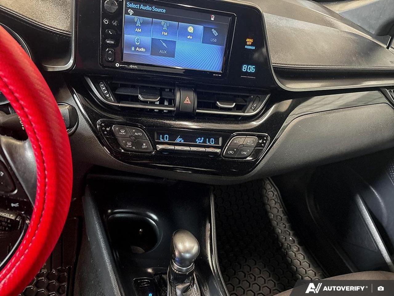 2018 Toyota C-HR XLE 4dr Front-Wheel Drive Sport Utility Photo