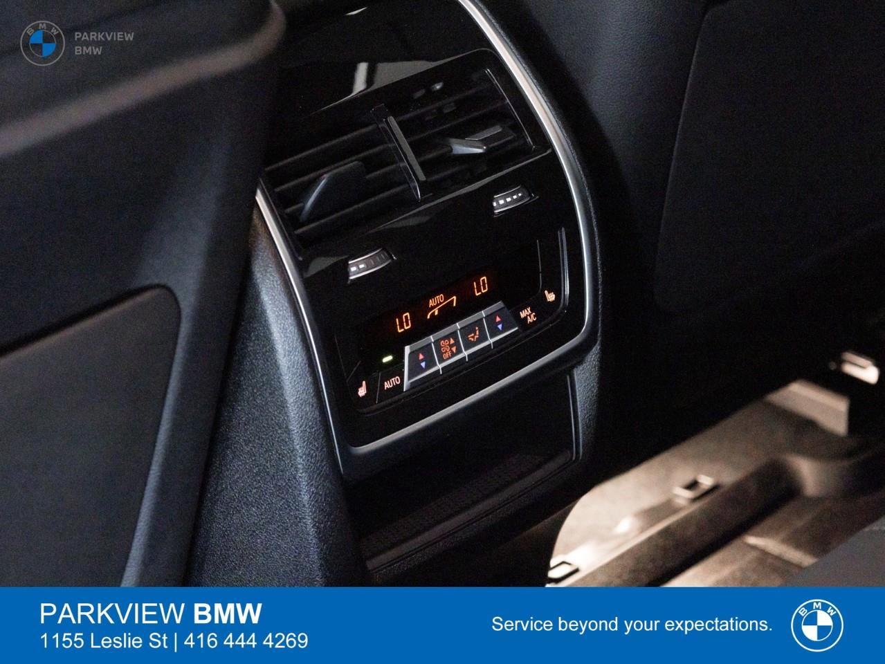 2024 BMW X6 M60i xDrive 4dr All-Wheel Drive Sports Activity Coupe Photo