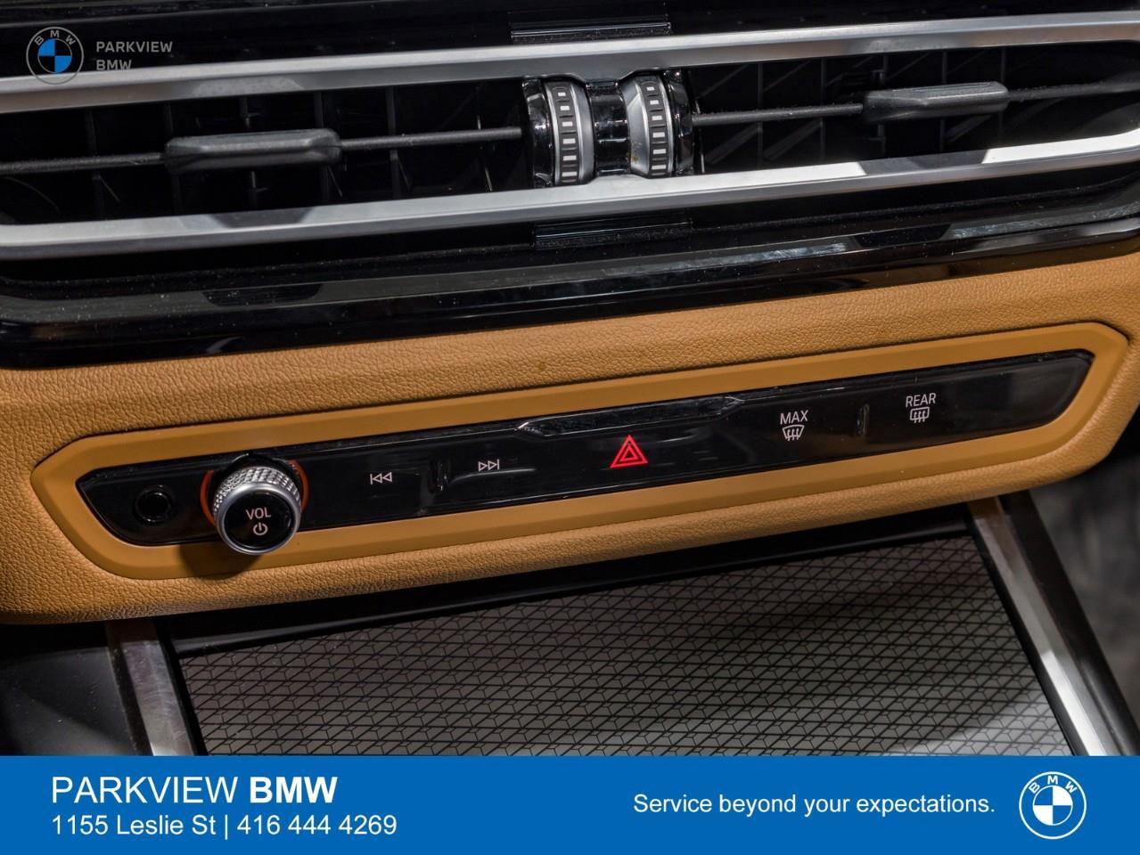 2023 BMW 330 i xDrive 4dr All-Wheel Drive Sedan Photo