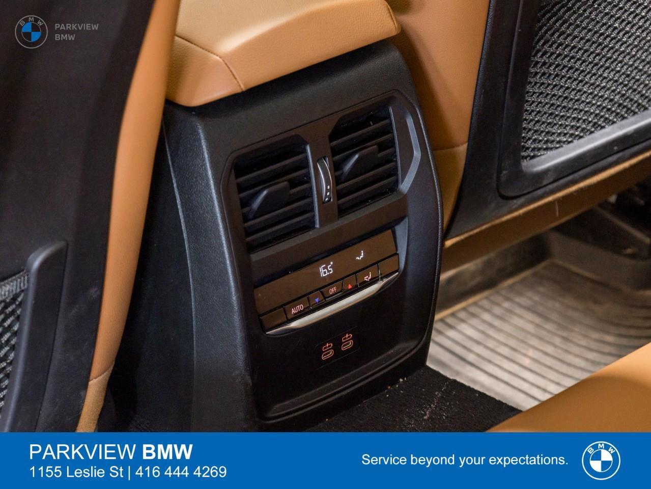 2023 BMW 330 i xDrive 4dr All-Wheel Drive Sedan Photo