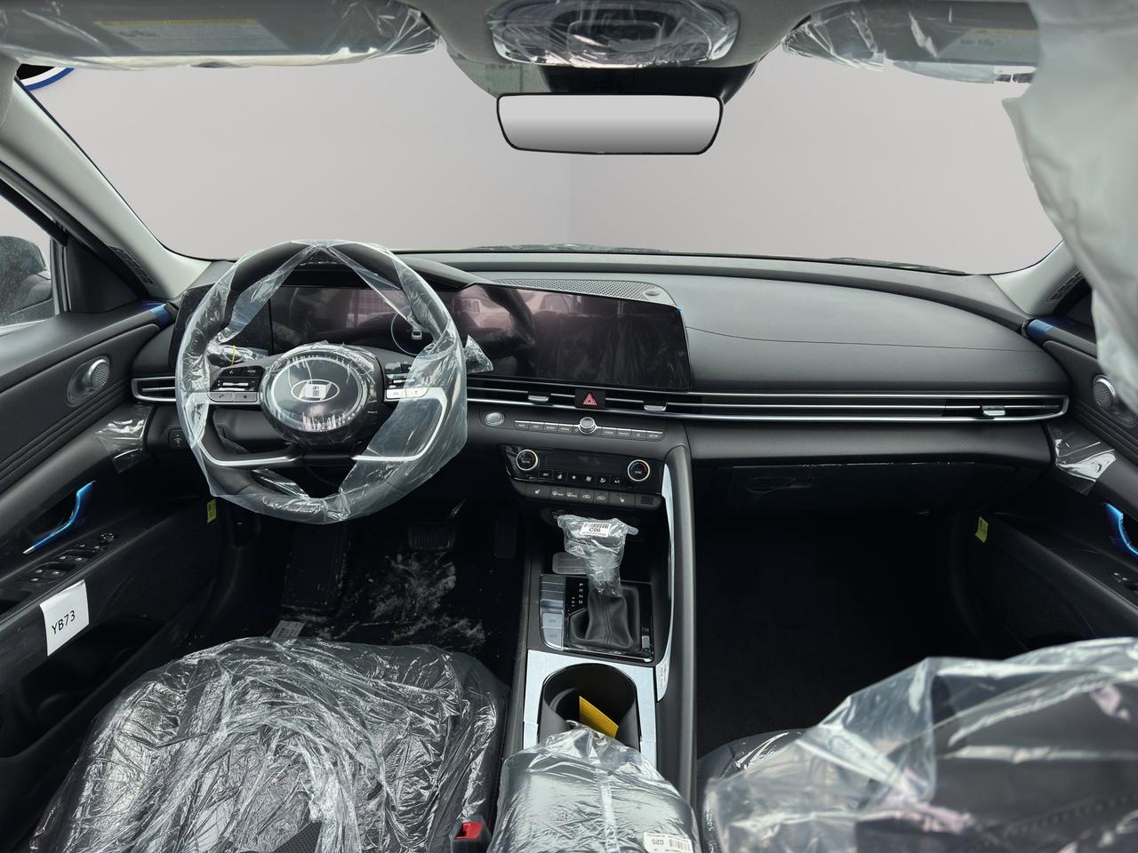 2026 Hyundai Elantra Hybrid Luxury Photo