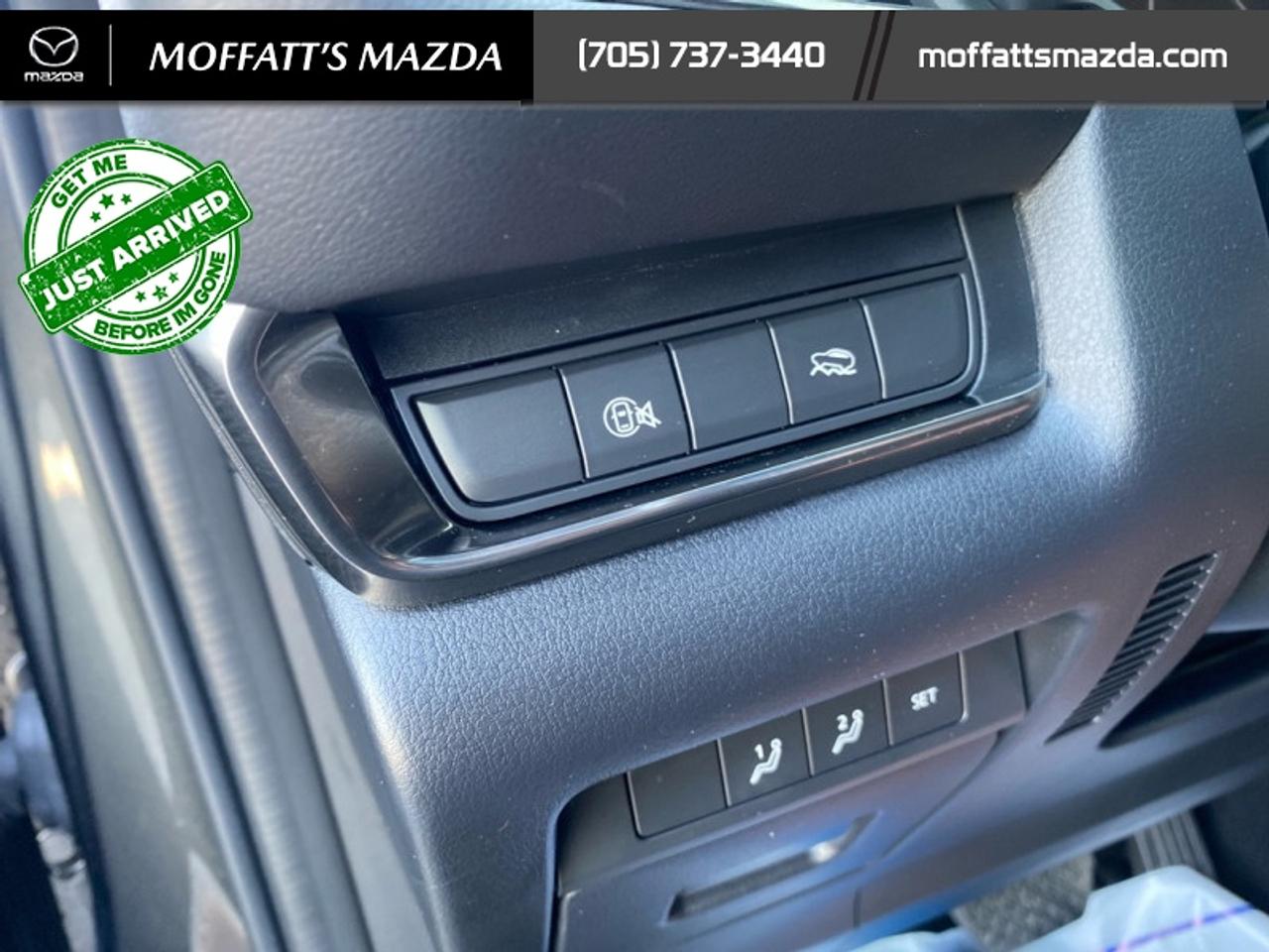 2024 Mazda CX-30 GS Photo