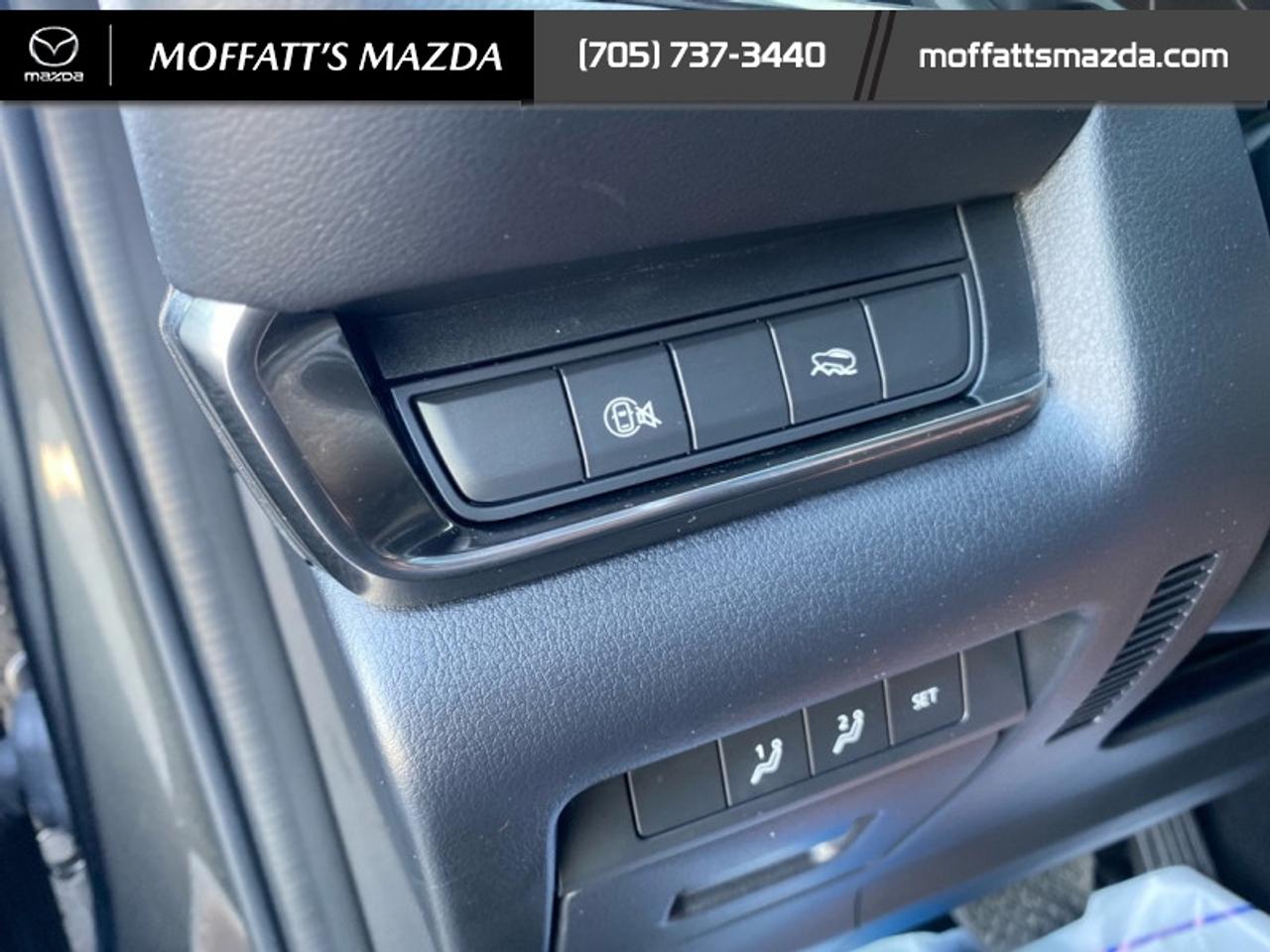 2024 Mazda CX-30 GS Photo
