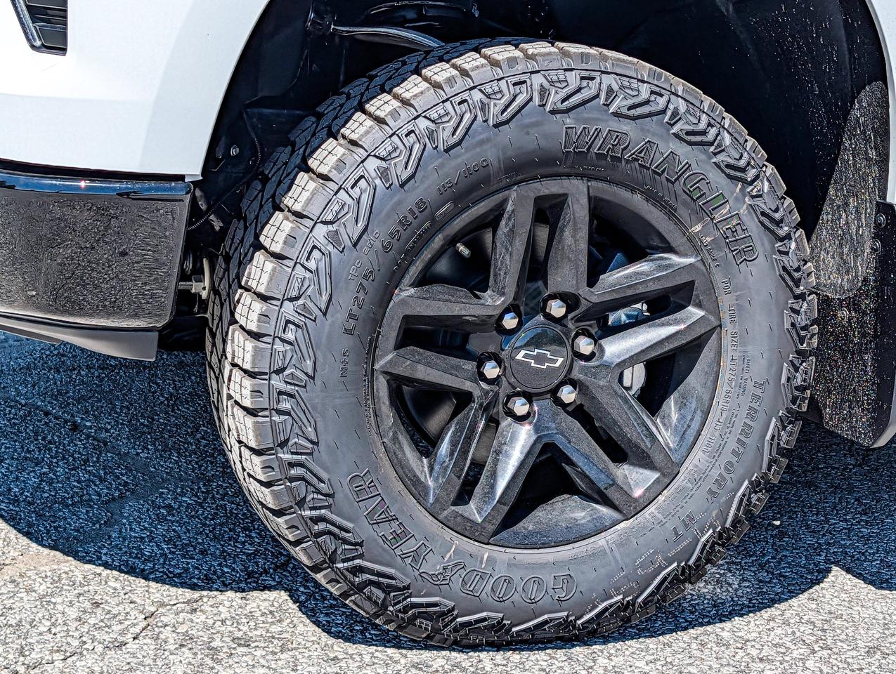 2026 Chevrolet Silverado 1500 Custom Trail Boss Photo