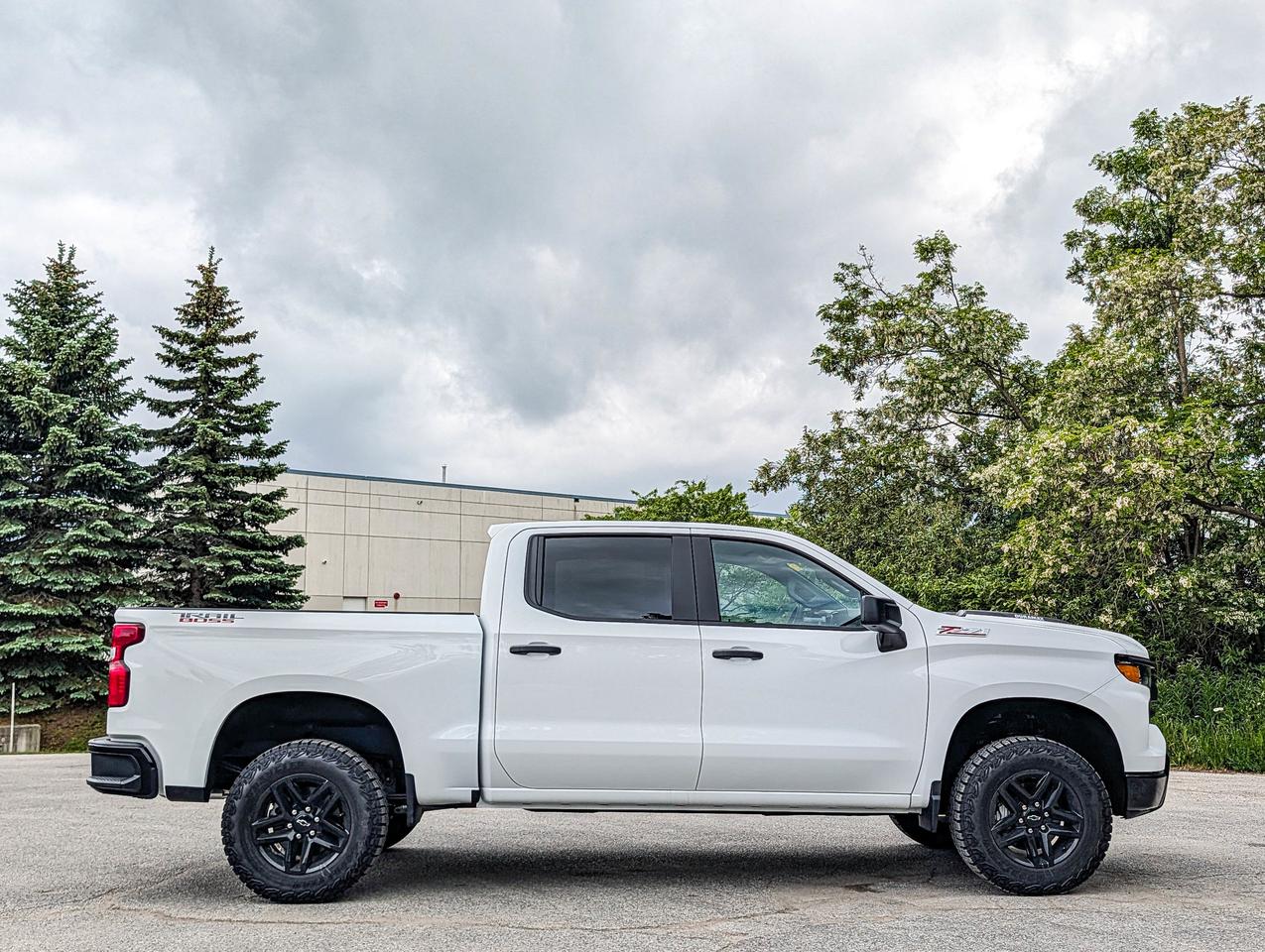 2026 Chevrolet Silverado 1500 Custom Trail Boss Photo