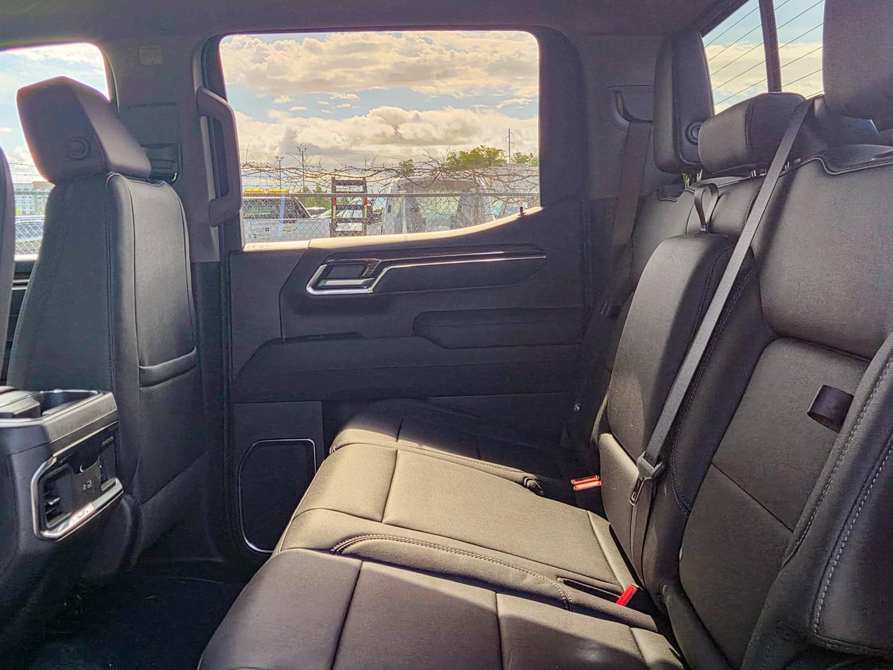 2026 GMC Sierra 1500 ELEVATION Photo