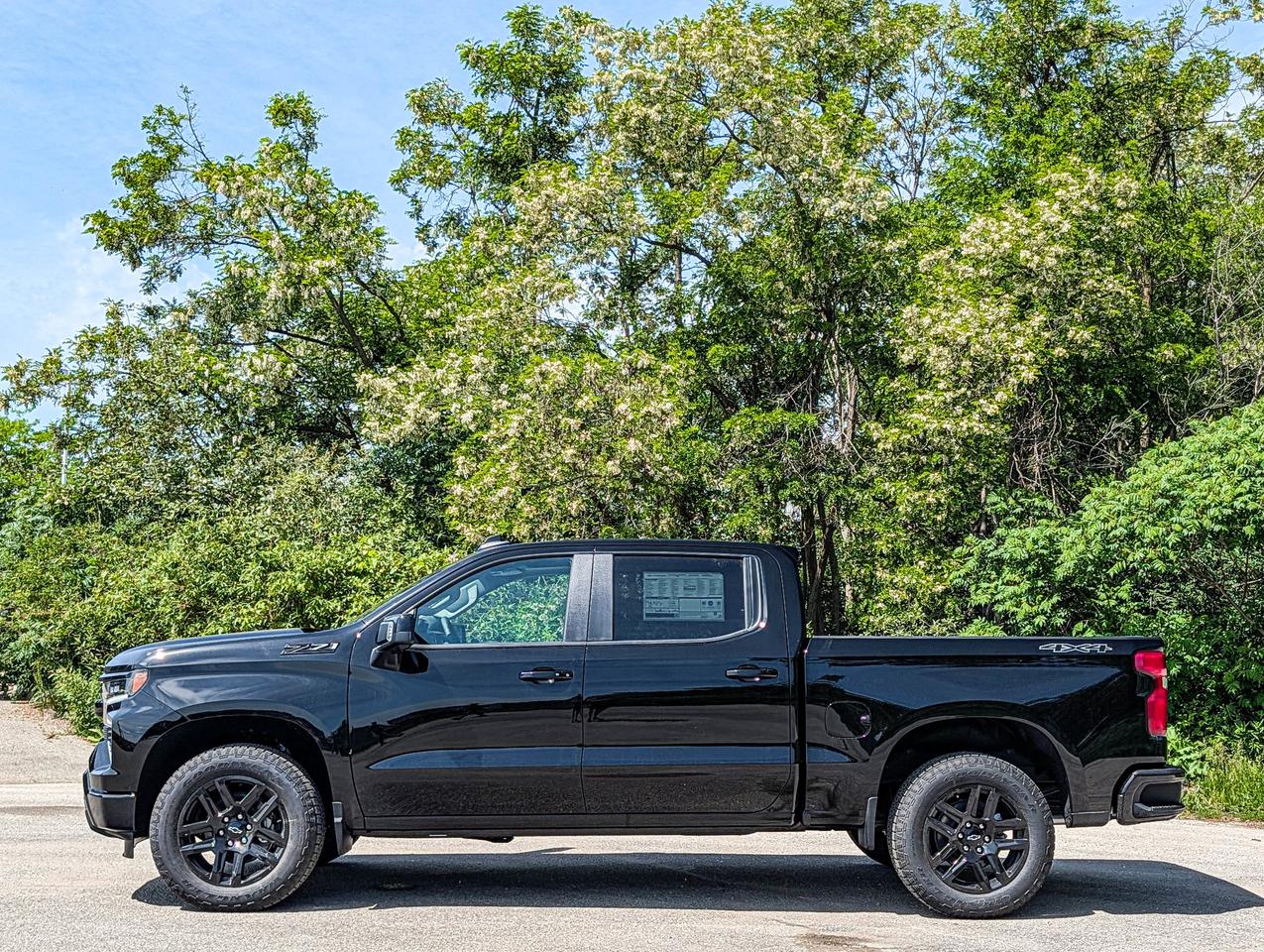 2026 Chevrolet Silverado 1500 RST Photo