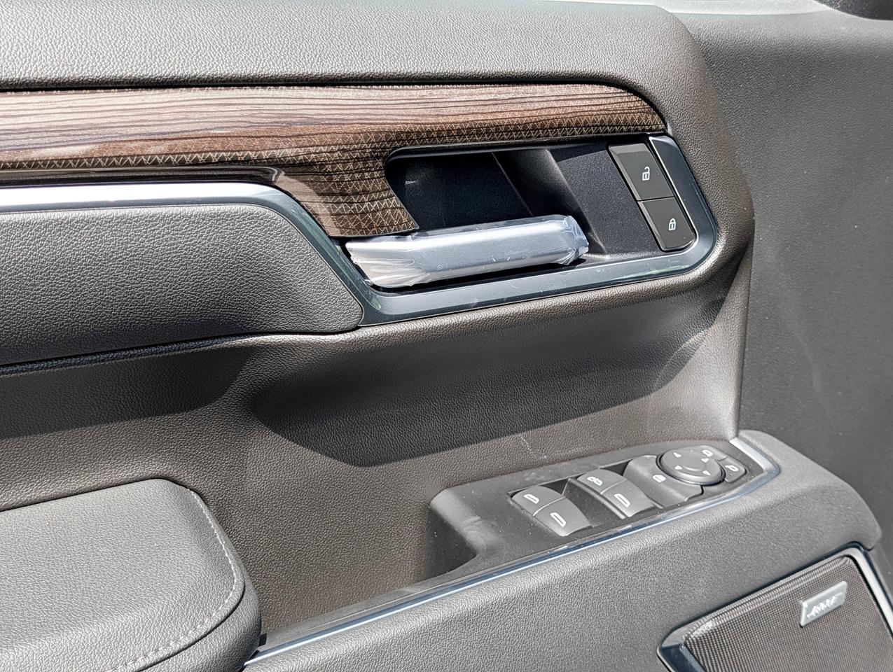 2026 Chevrolet Silverado 1500 RST Photo