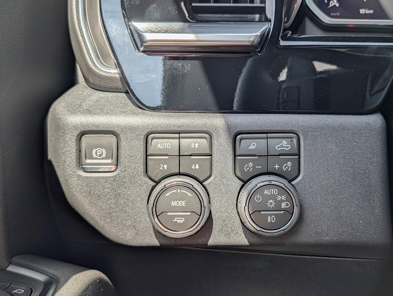2026 Chevrolet Silverado 1500 RST Photo