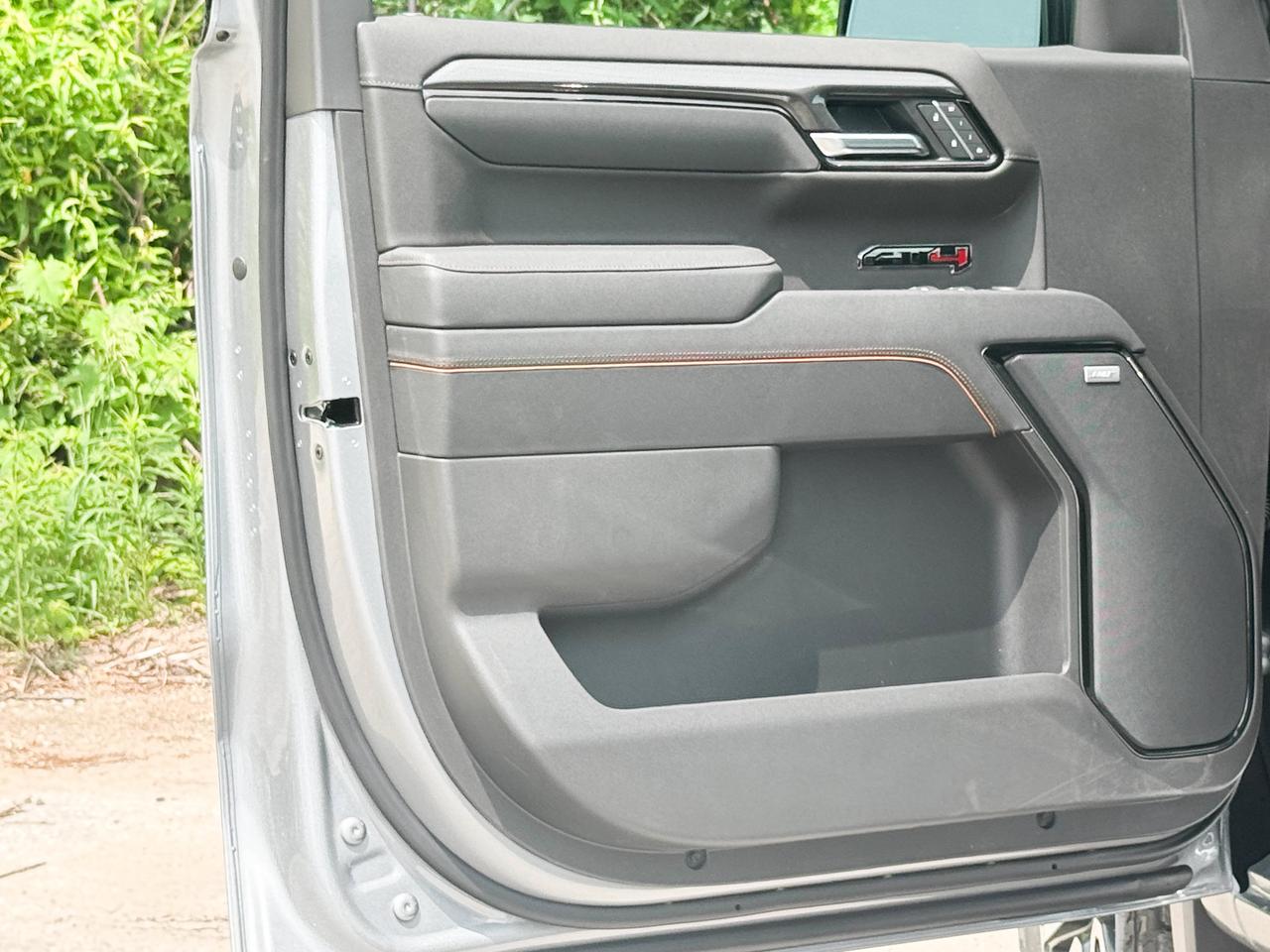 2026 GMC Sierra 1500 AT4 Photo