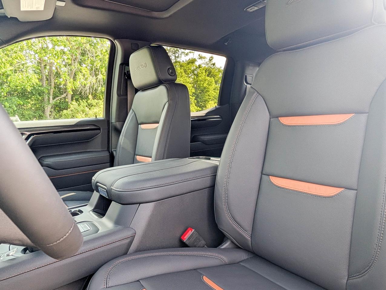 2026 GMC Sierra 1500 AT4 Photo