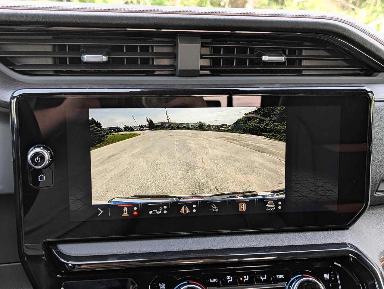 2026 GMC Sierra 1500 AT4 Photo