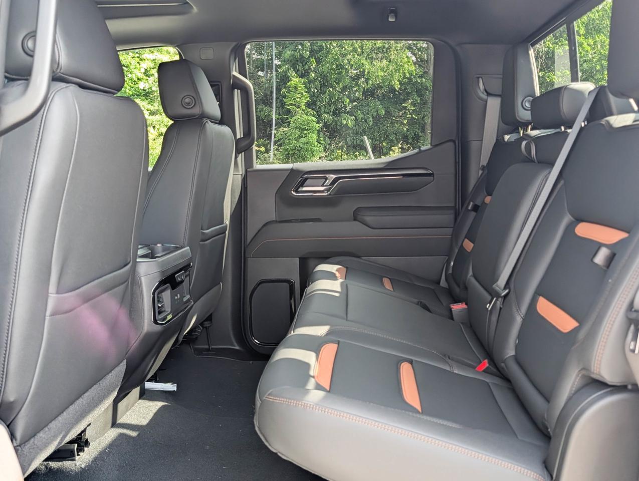2026 GMC Sierra 1500 AT4 Photo