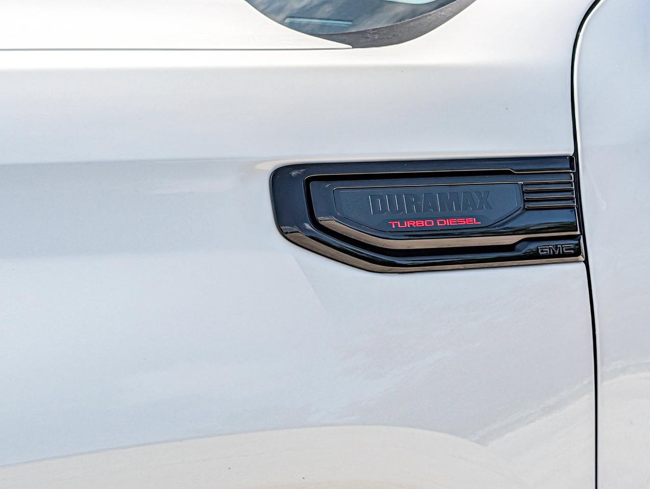 2026 GMC Sierra 1500 AT4 Photo