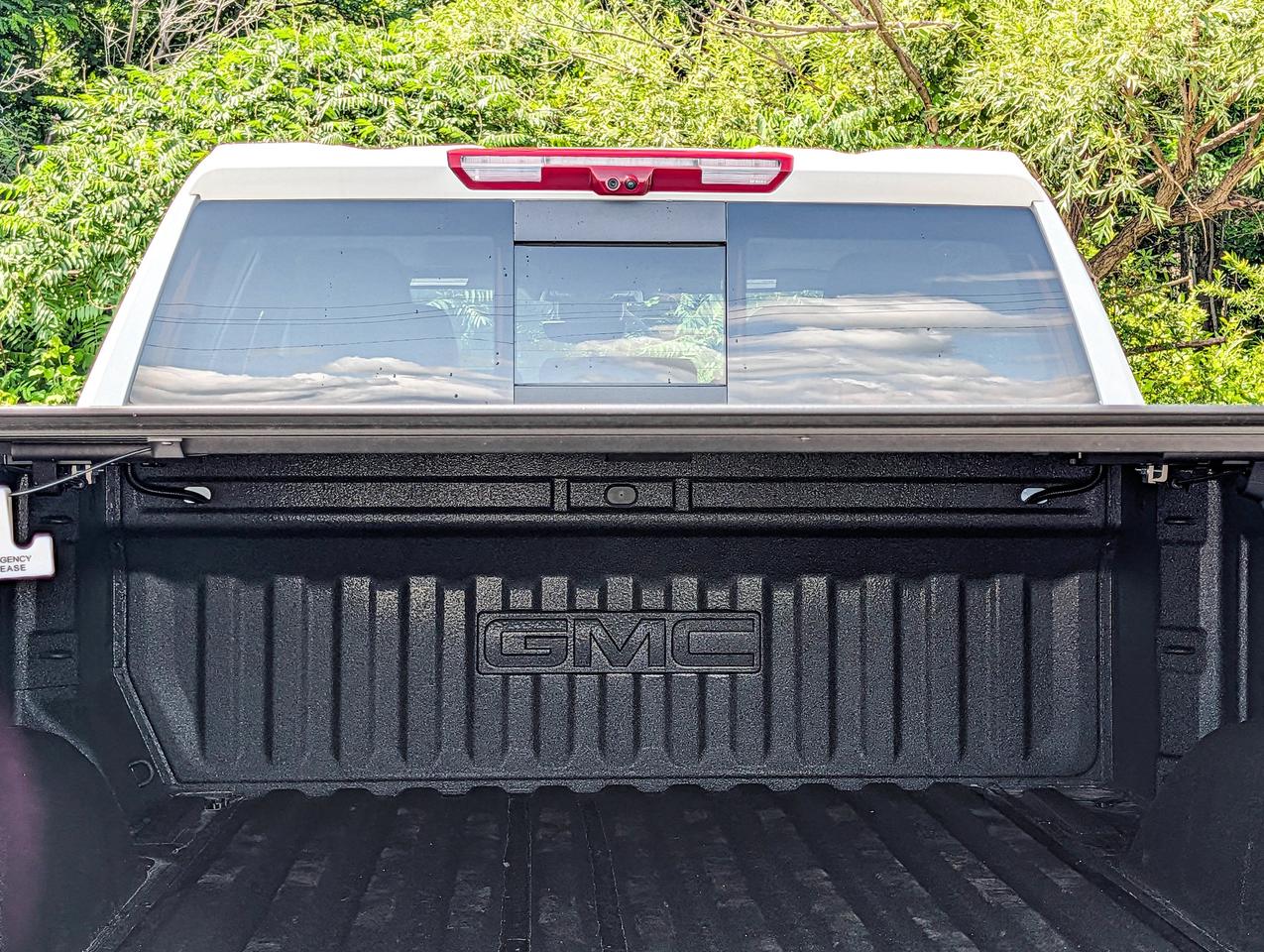 2026 GMC Sierra 1500 AT4 Photo