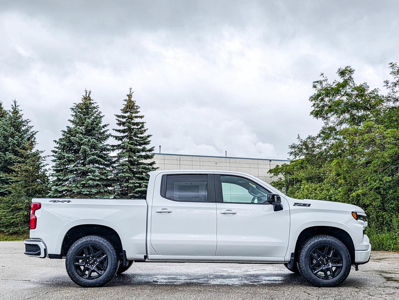 2026 Chevrolet Silverado 1500 RST Photo