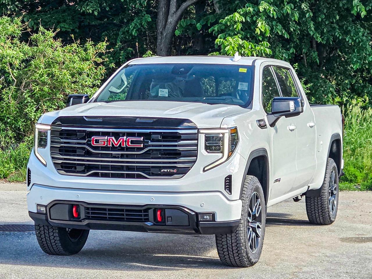 2026 GMC Sierra 1500 AT4 Photo