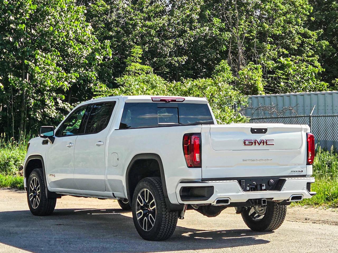 2026 GMC Sierra 1500 AT4 Photo