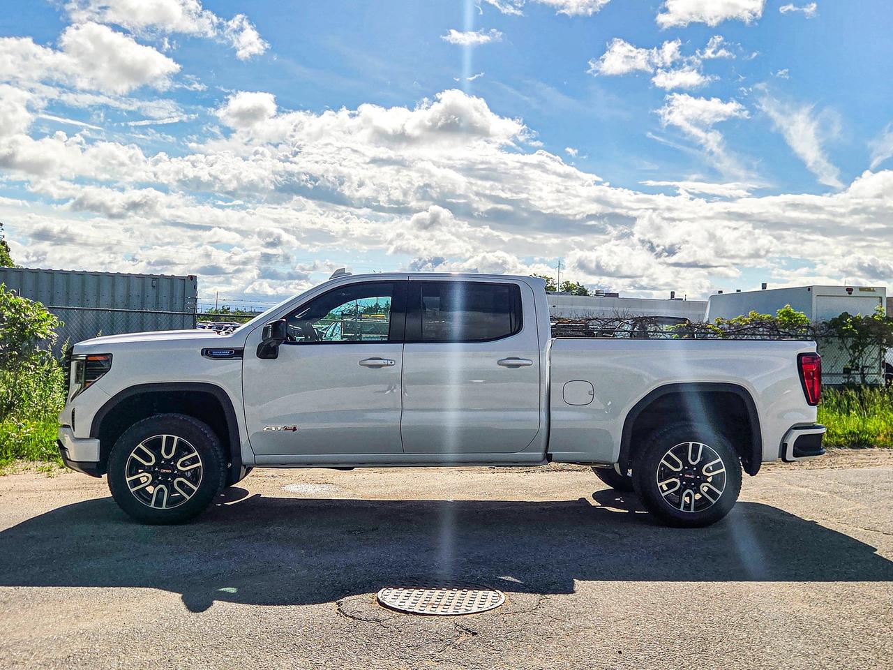 2026 GMC Sierra 1500 AT4 Photo