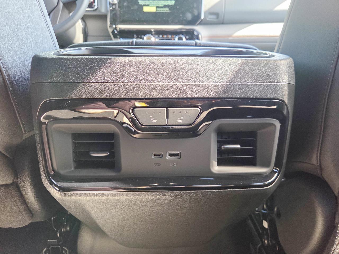 2026 GMC Sierra 1500 AT4 Photo