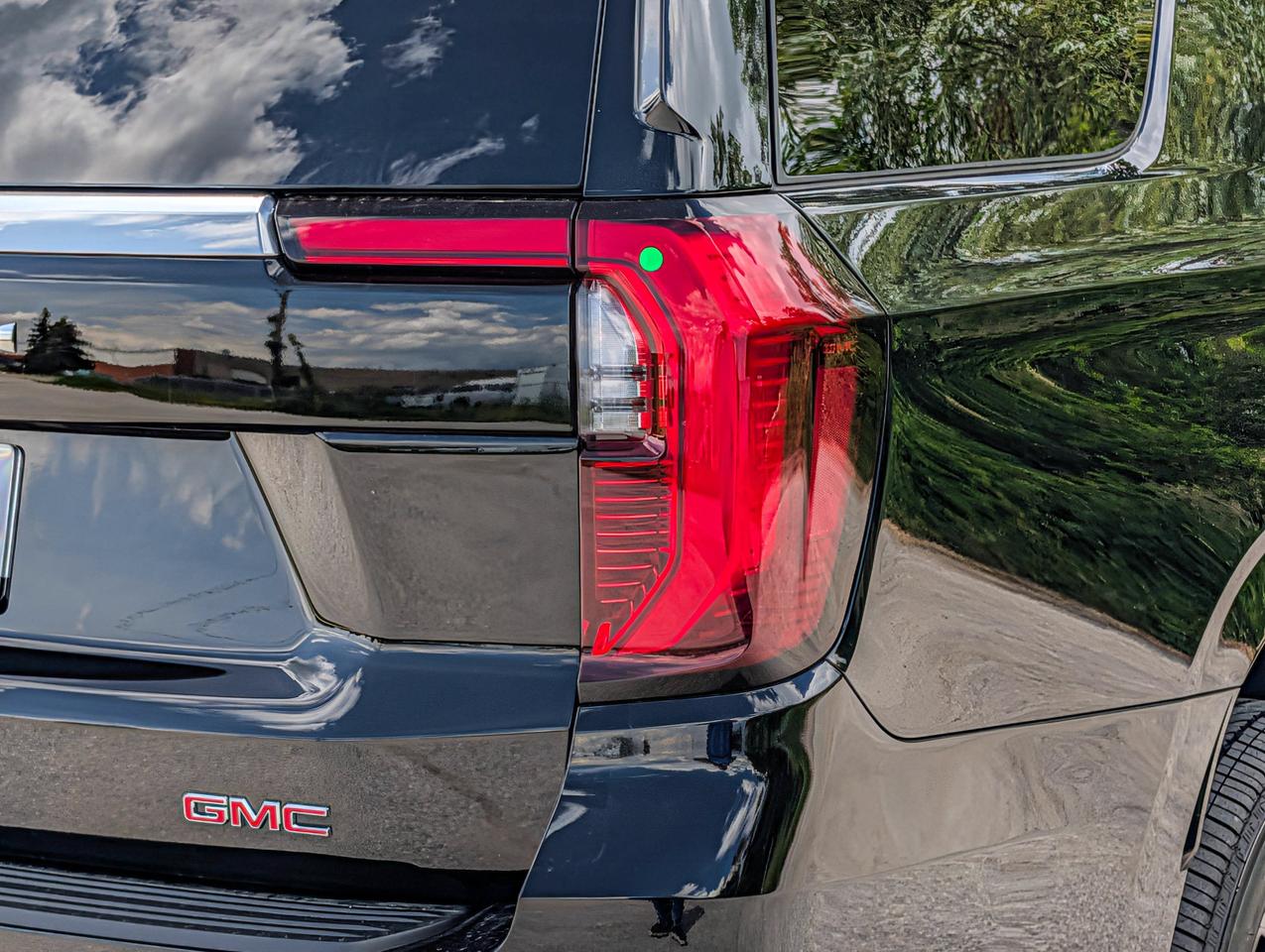 2026 GMC Yukon Denali Photo