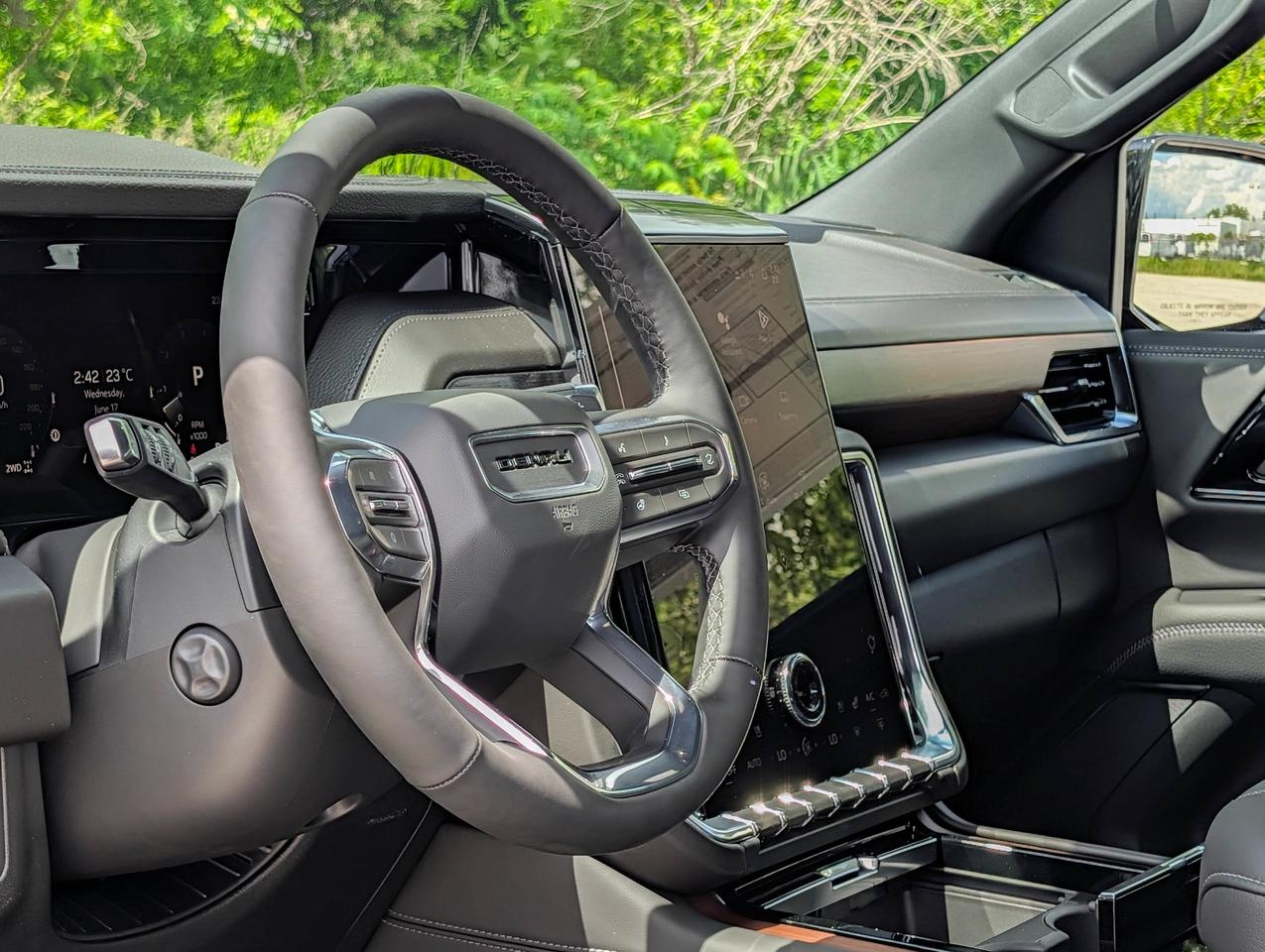2026 GMC Yukon Denali Photo