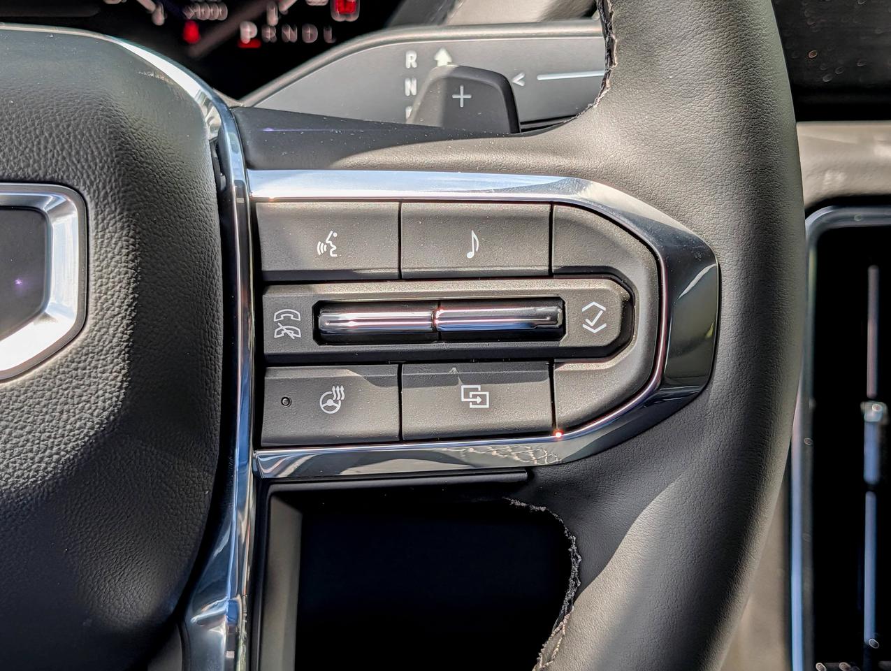 2026 GMC Yukon Denali Photo