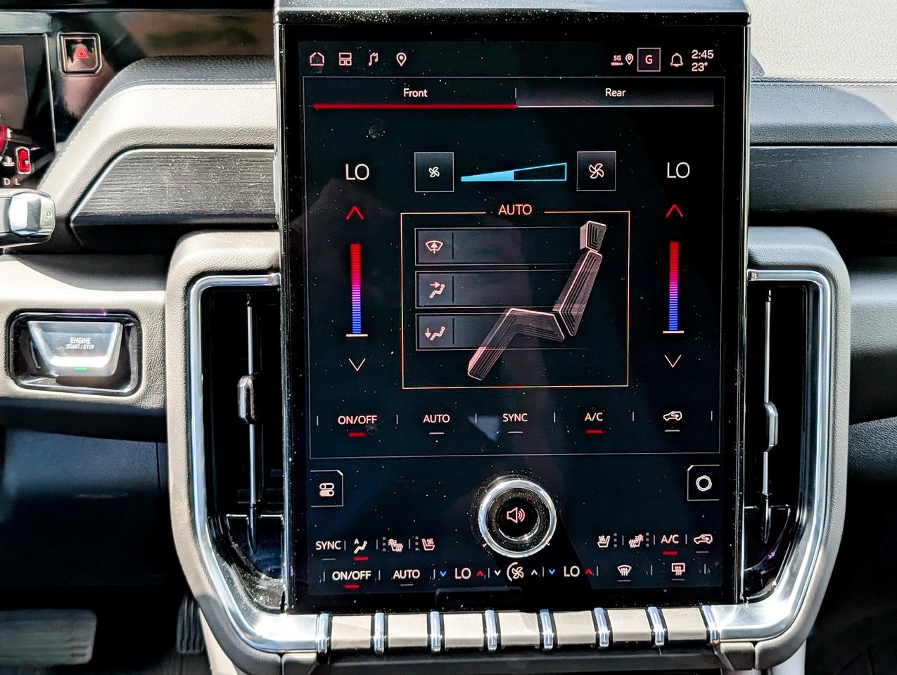 2026 GMC Yukon Denali Photo