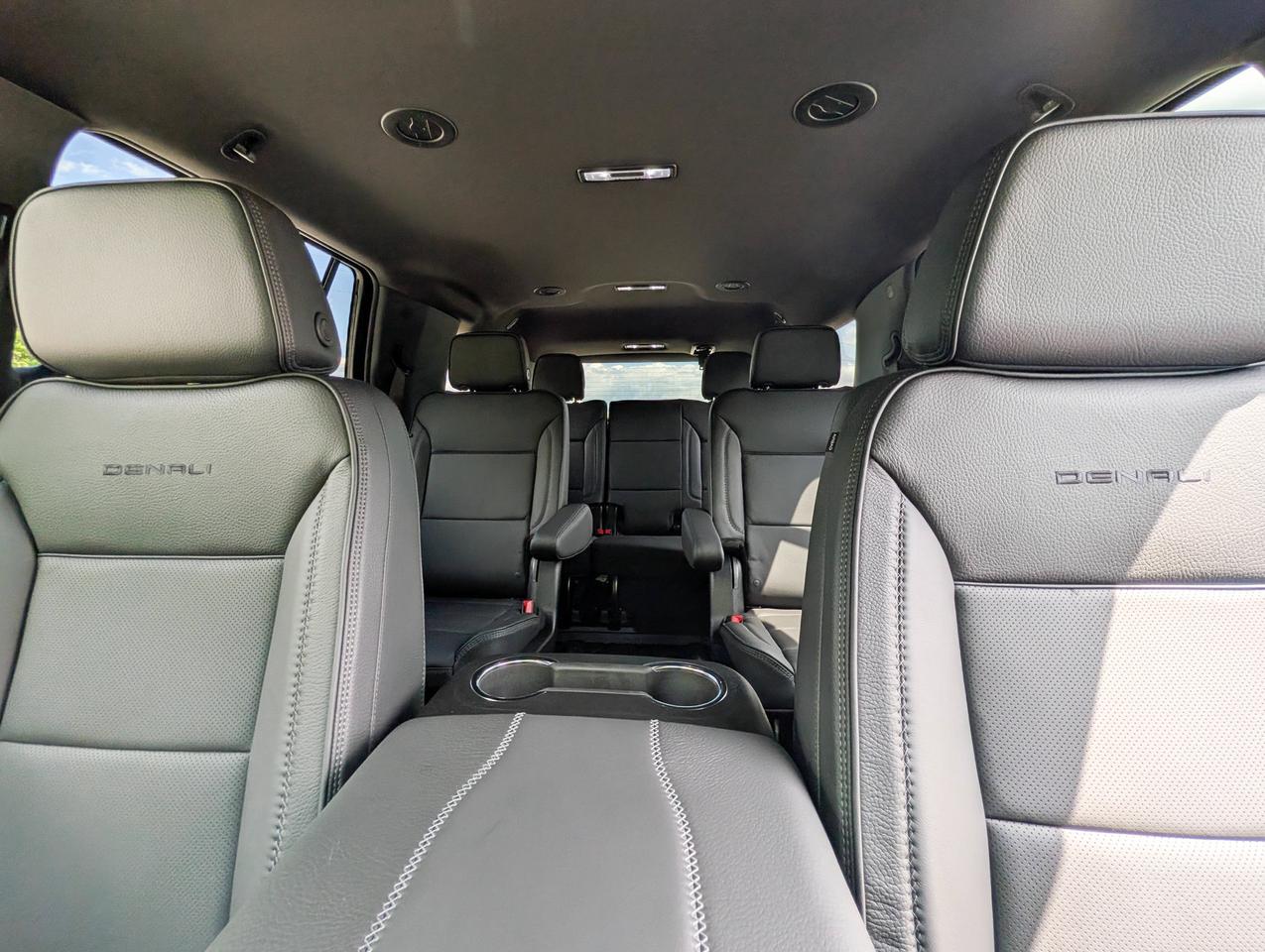 2026 GMC Yukon Denali Photo