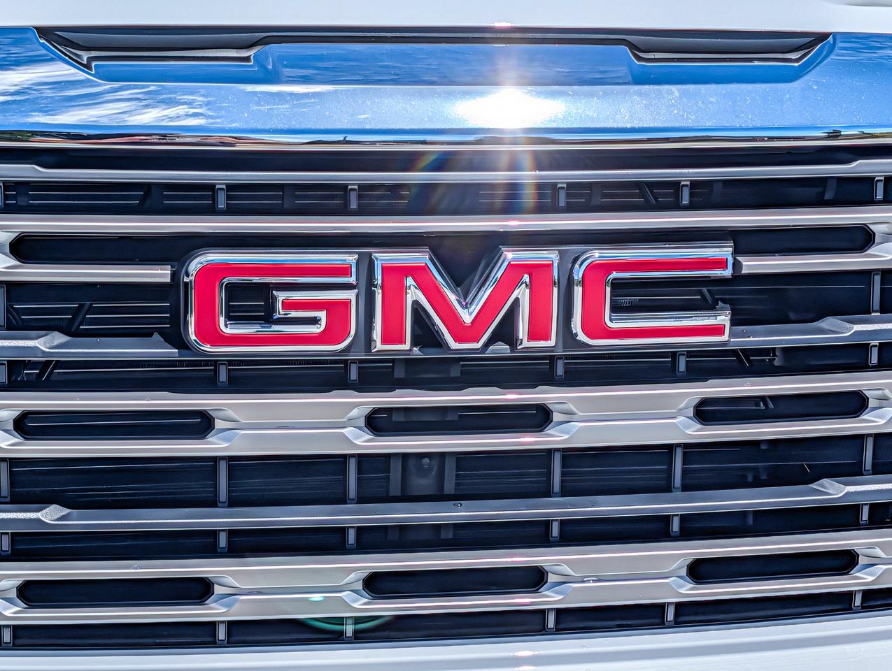 2026 GMC Sierra 1500 SLE Photo