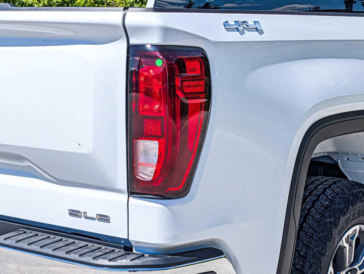 2026 GMC Sierra 1500 SLE Photo