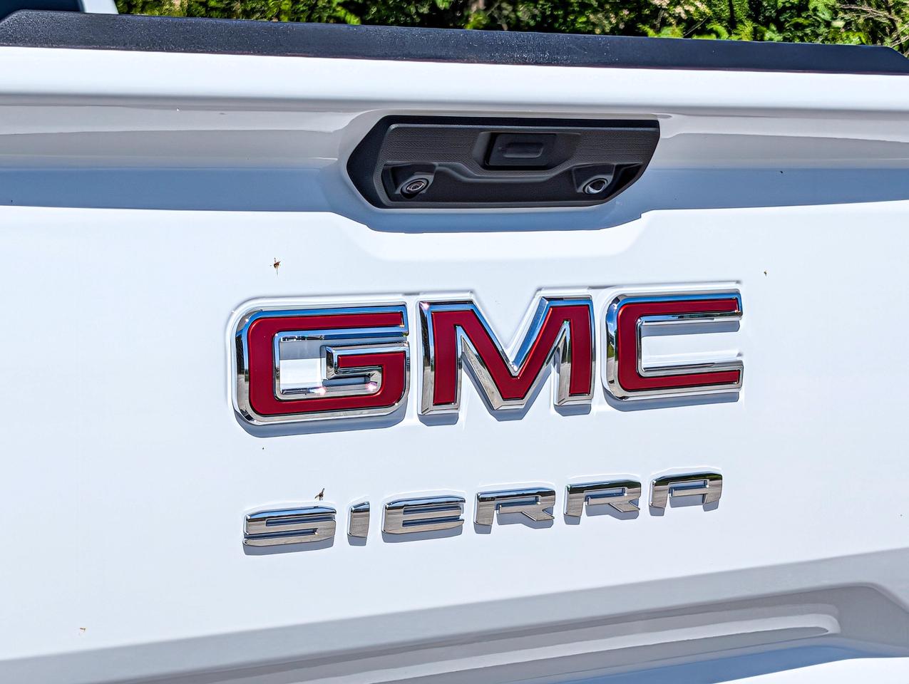 2026 GMC Sierra 1500 SLE Photo