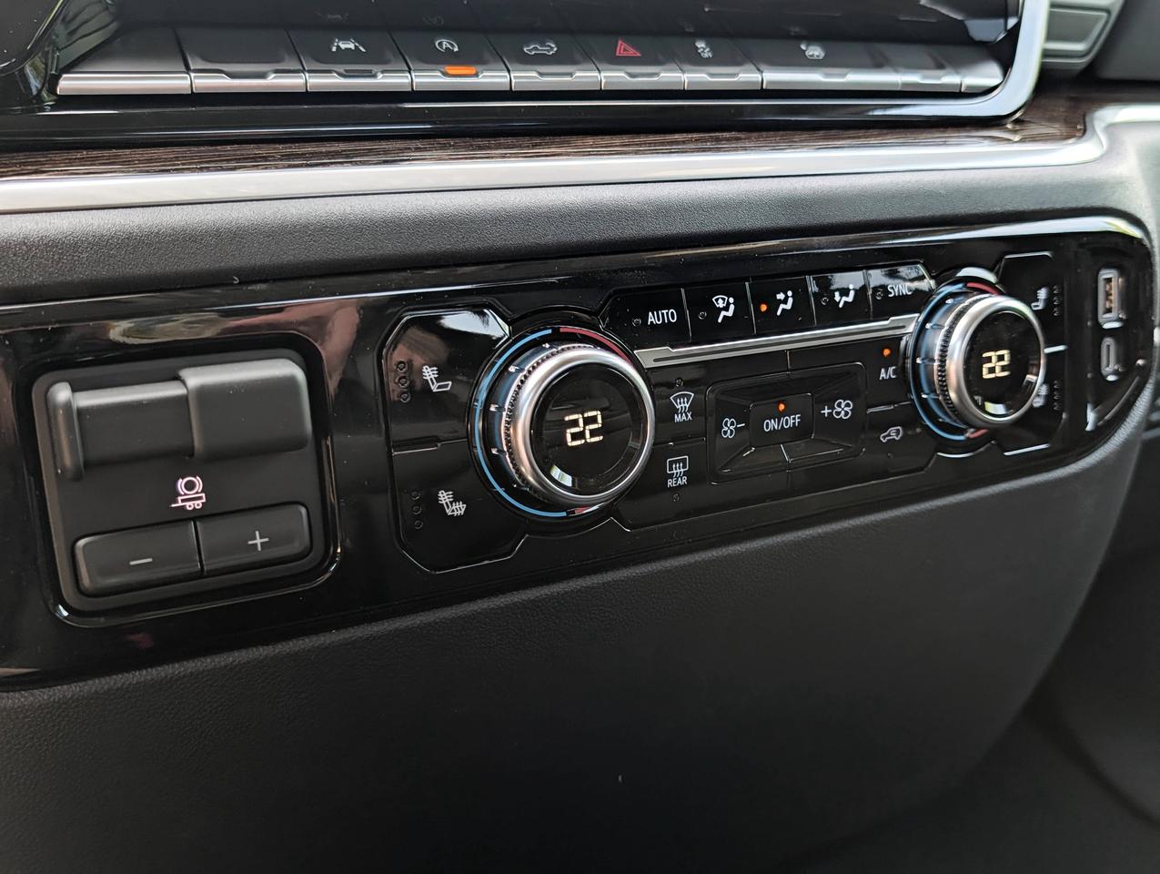 2026 GMC Sierra 1500 SLE Photo