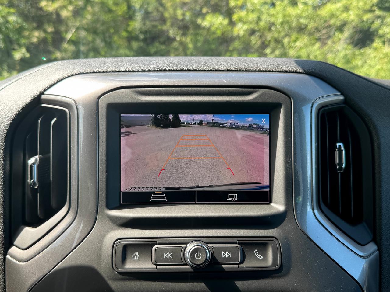 2026 Chevrolet Silverado 1500 Custom Trail Boss Photo