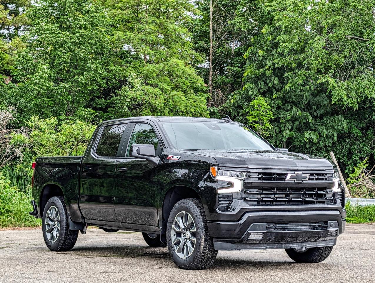 2026 Chevrolet Silverado 1500 RST Photo2