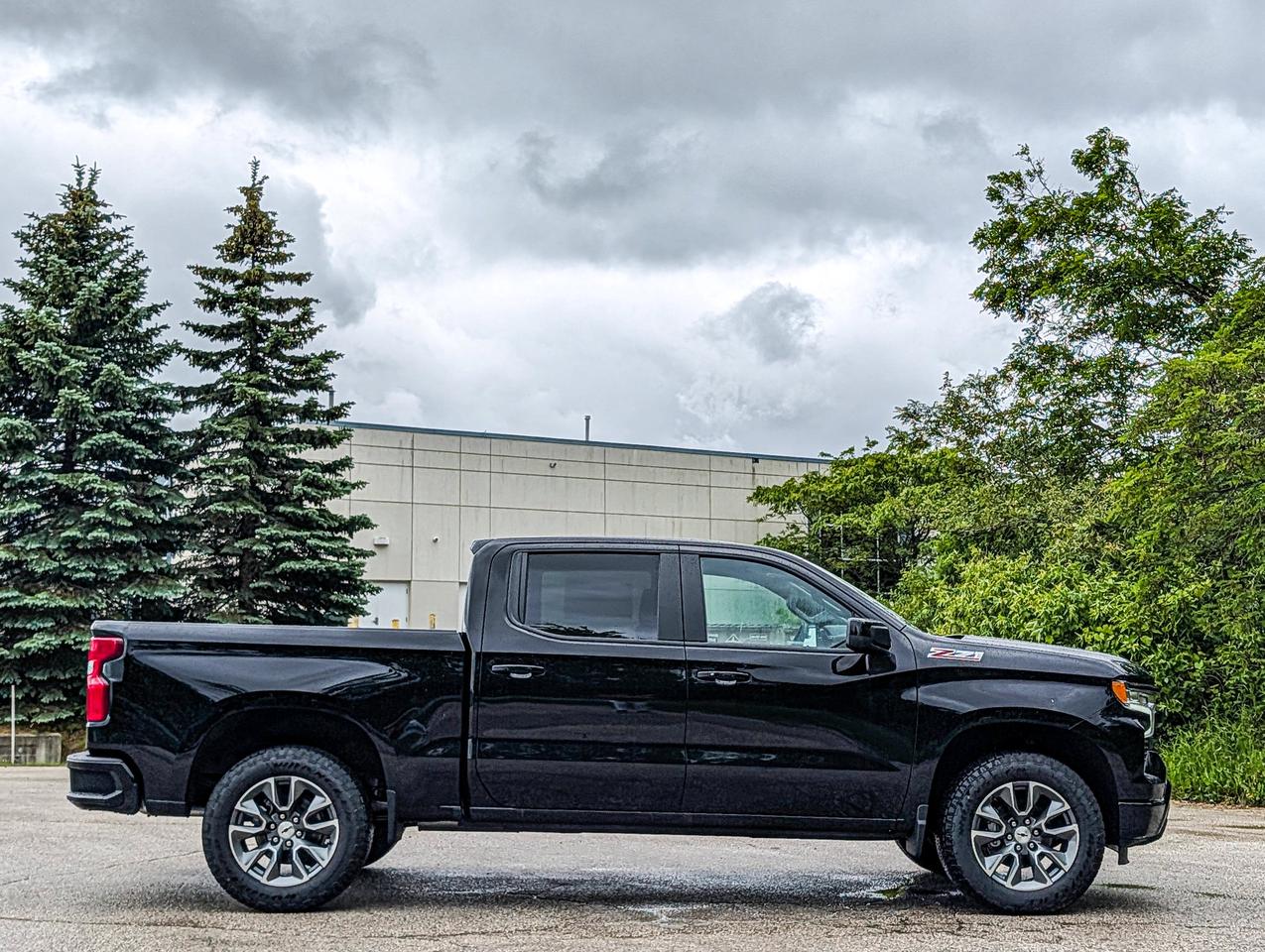 2026 Chevrolet Silverado 1500 RST Photo
