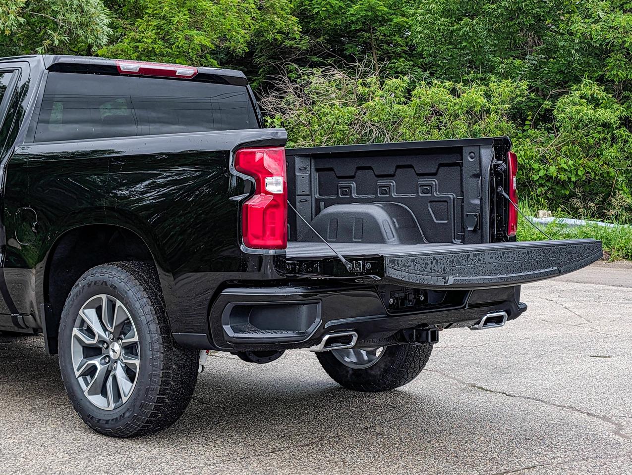 2026 Chevrolet Silverado 1500 RST Photo