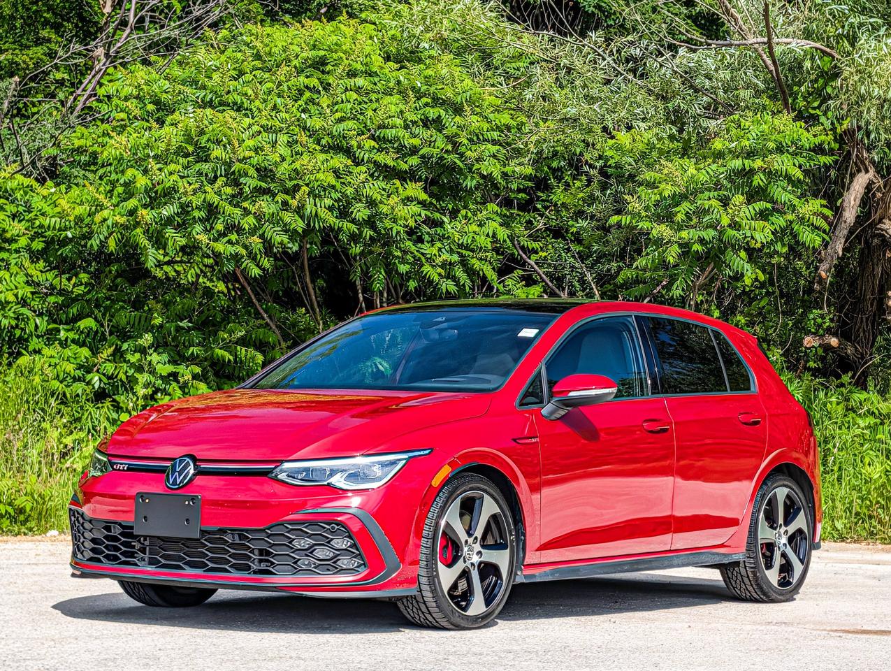 2024 Volkswagen Golf GTI Performance Photo