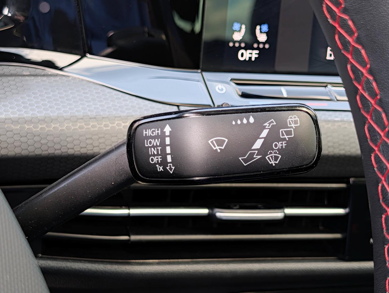 2024 Volkswagen Golf GTI Performance Photo