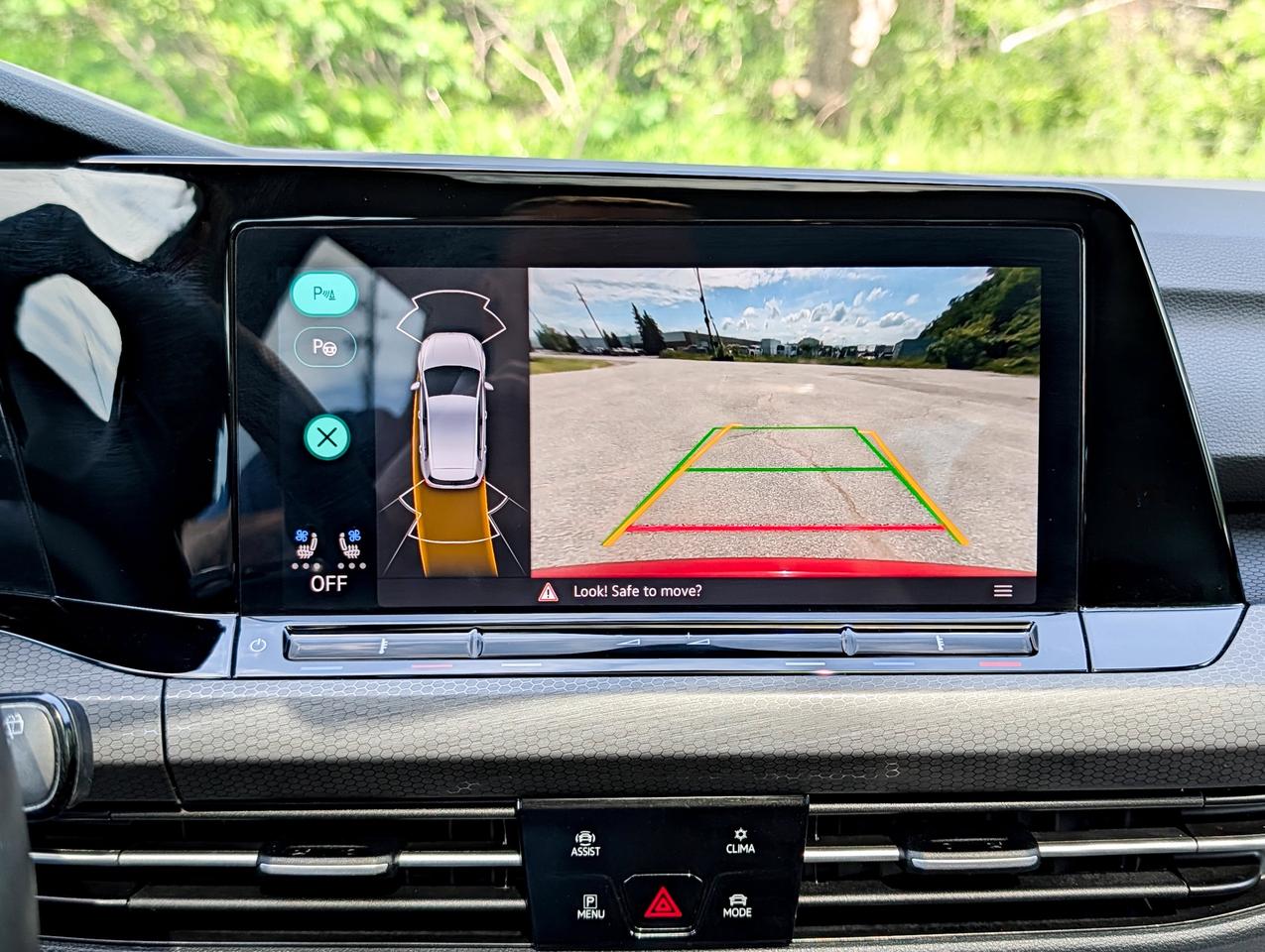 2024 Volkswagen Golf GTI Performance Photo