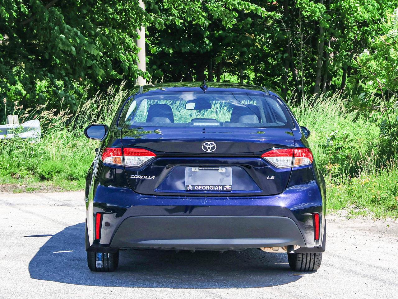 2025 Toyota Corolla LE Photo