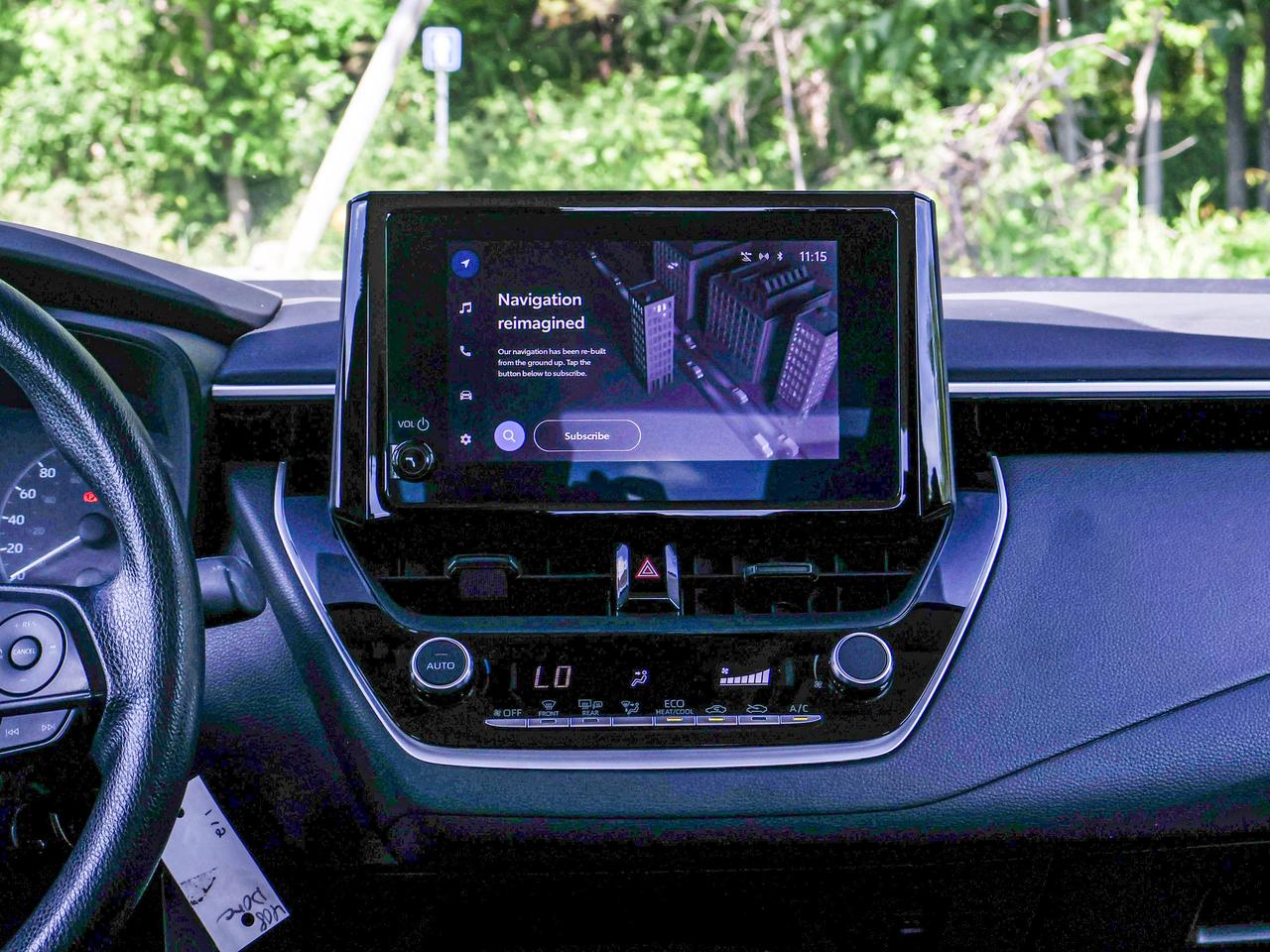 2025 Toyota Corolla LE Photo