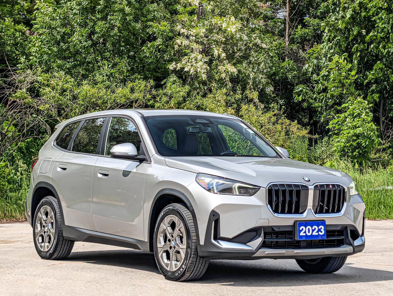 2023 BMW X1 xDrive28i Photo2