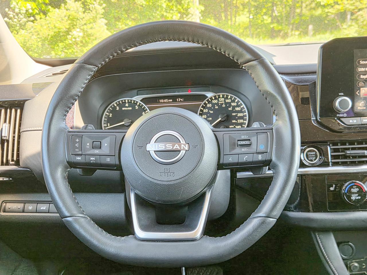 2024 Nissan Pathfinder SV Photo
