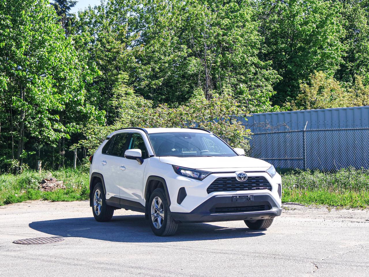 2025 Toyota RAV4 Hybrid LE Photo