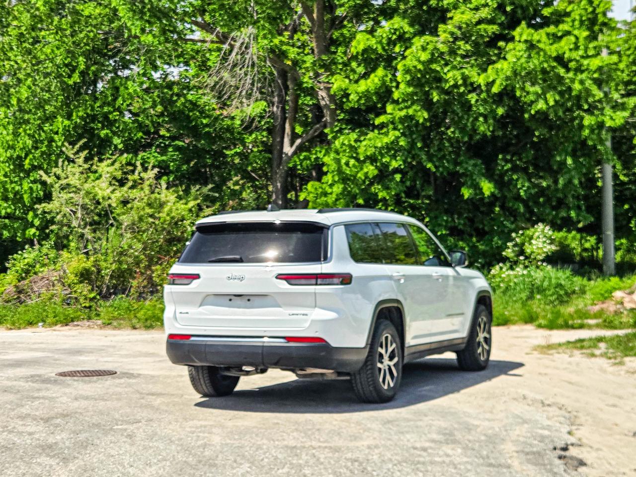 2024 Jeep Grand Cherokee L Limited Photo
