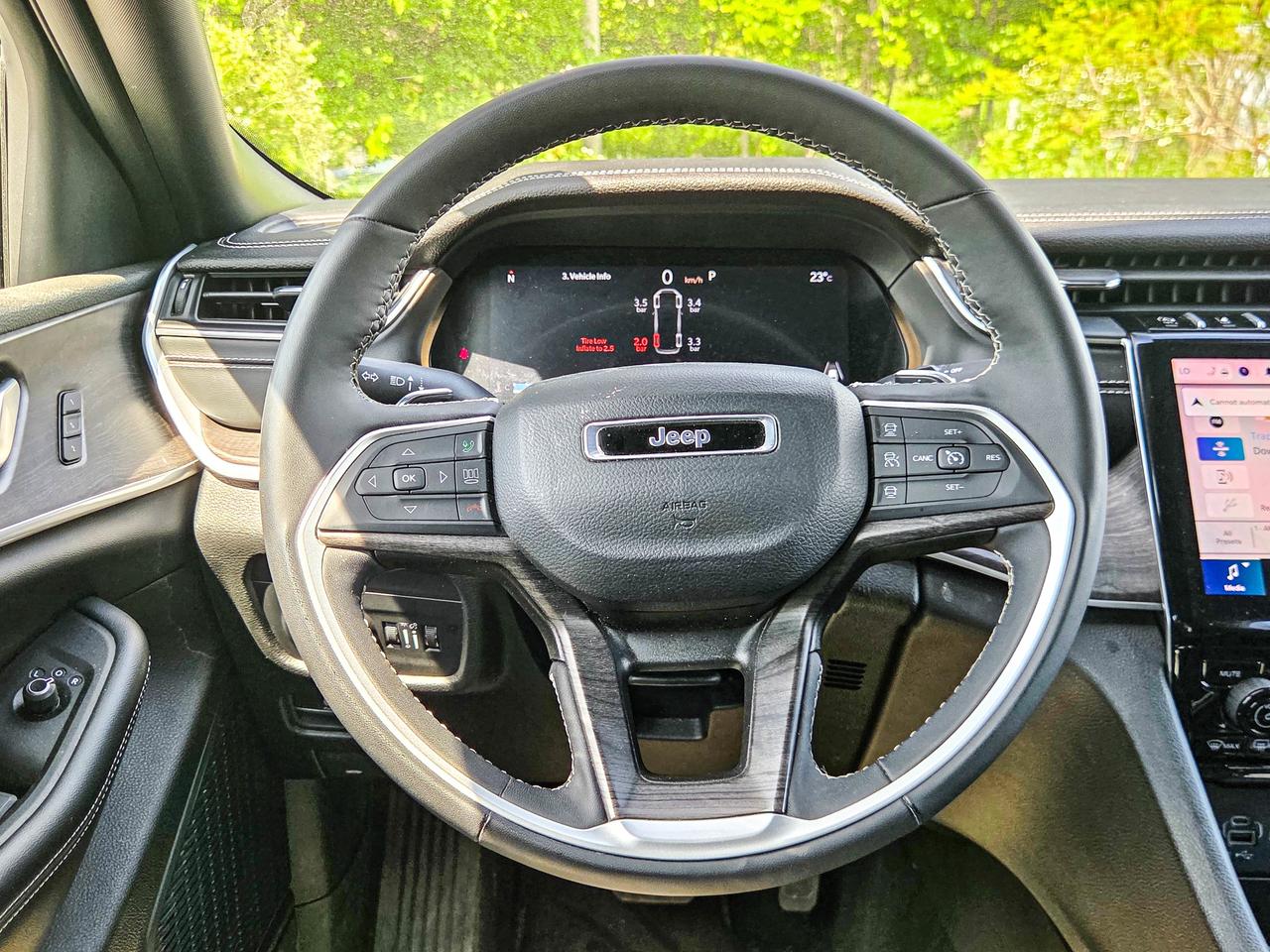 2024 Jeep Grand Cherokee L Limited Photo
