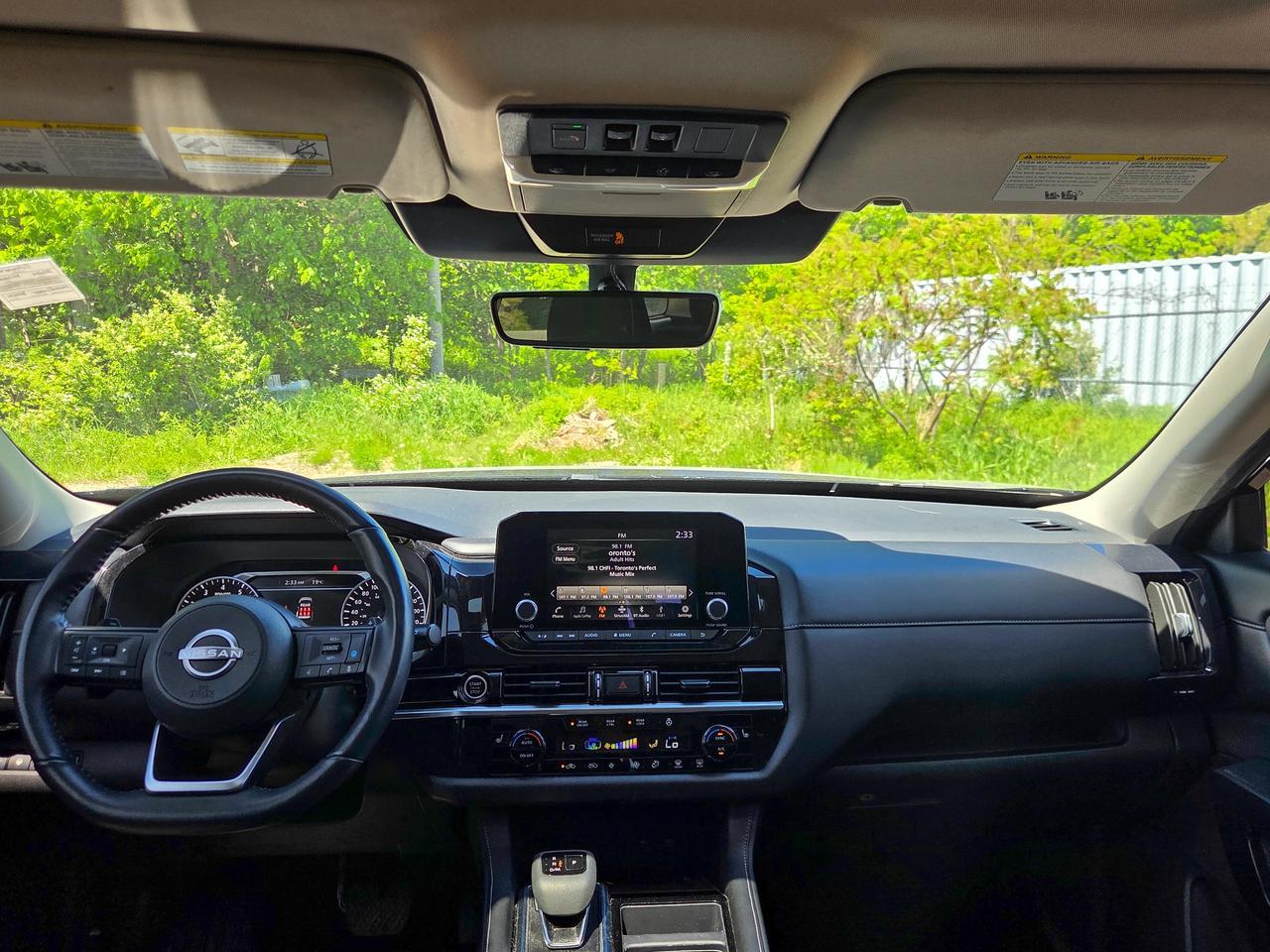 2024 Nissan Pathfinder SV Photo