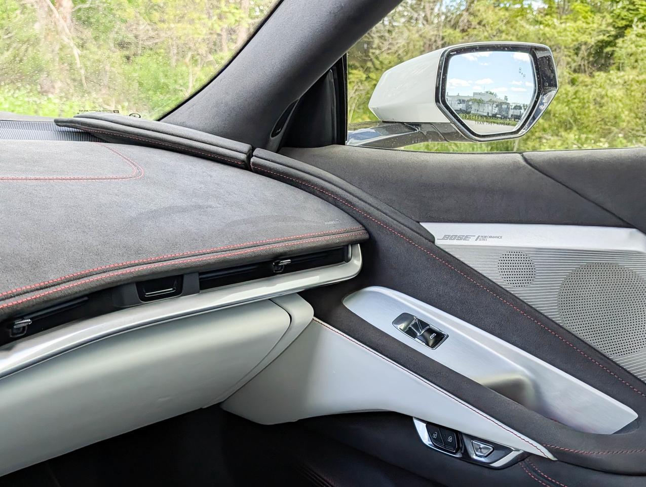 2023 Chevrolet Corvette 3LT Photo