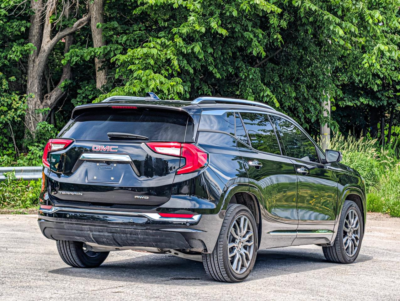 2024 GMC Terrain Denali Photo